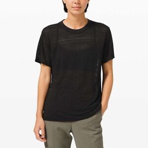 LULULEMON all yours boyfriend tee stripe black size 2/4